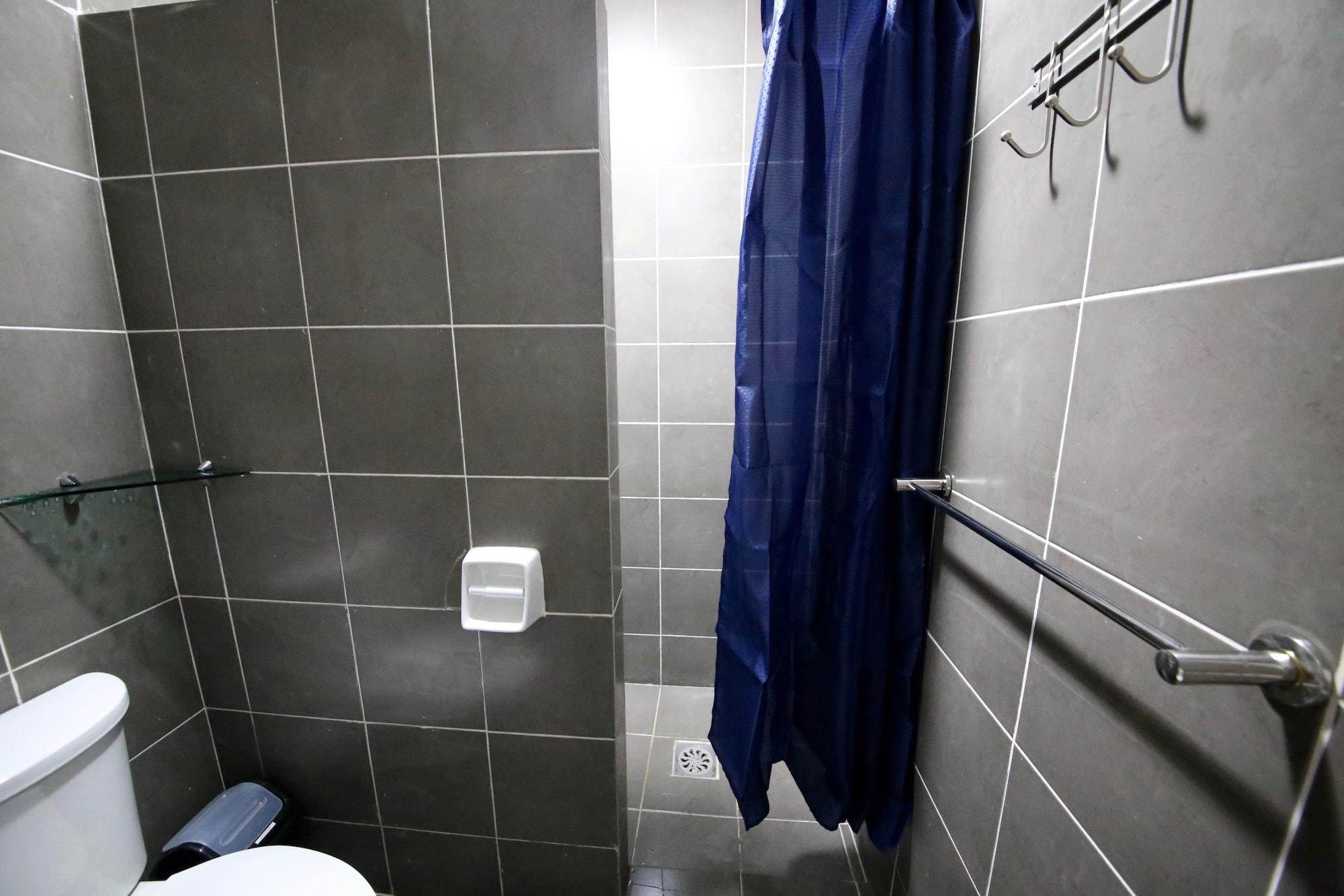 Dee Guesthouse White Sands Мактан Екстериор снимка